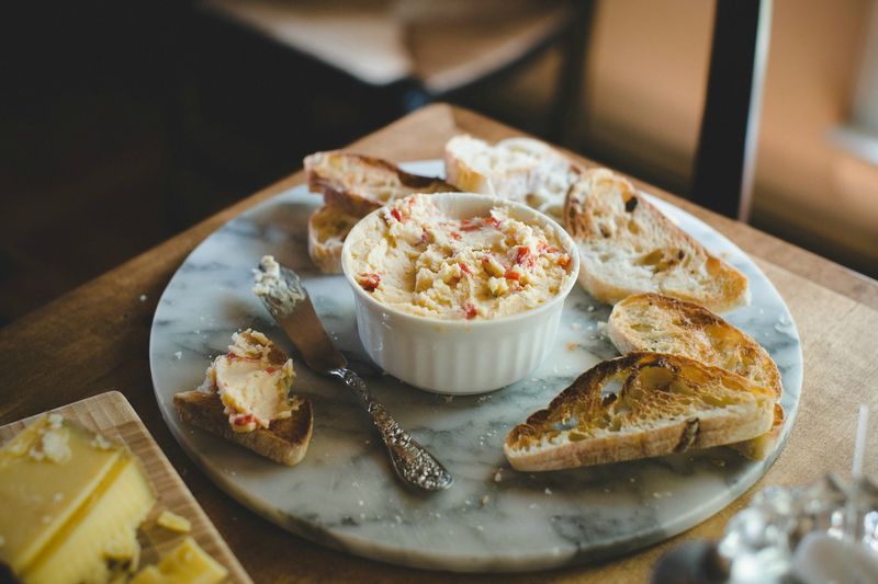 Cheddar Cheese Spread with Pimento