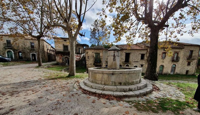 The Alluring Ruins of Roscigno Vecchia