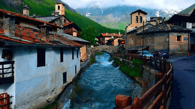 The Hidden Village of Chianale