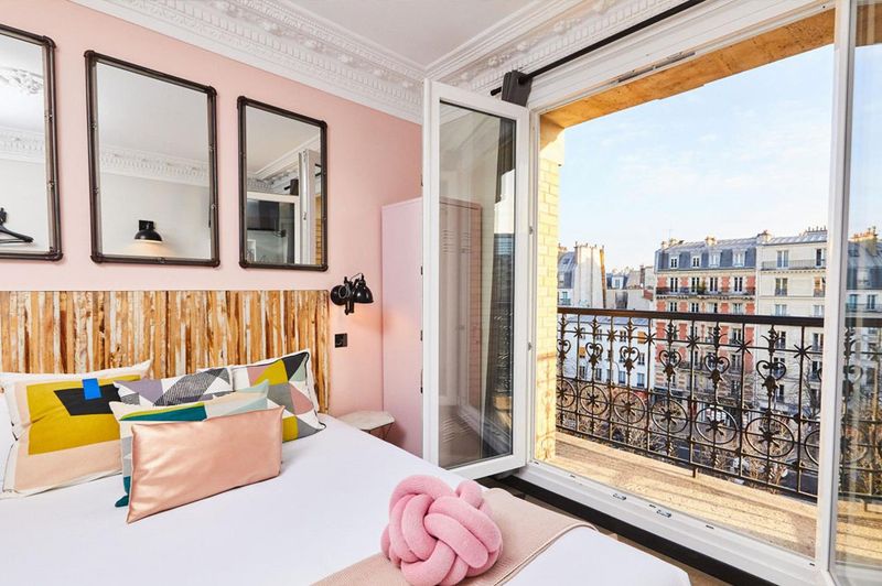 Stay in Chic Yet Affordable Accommodations
