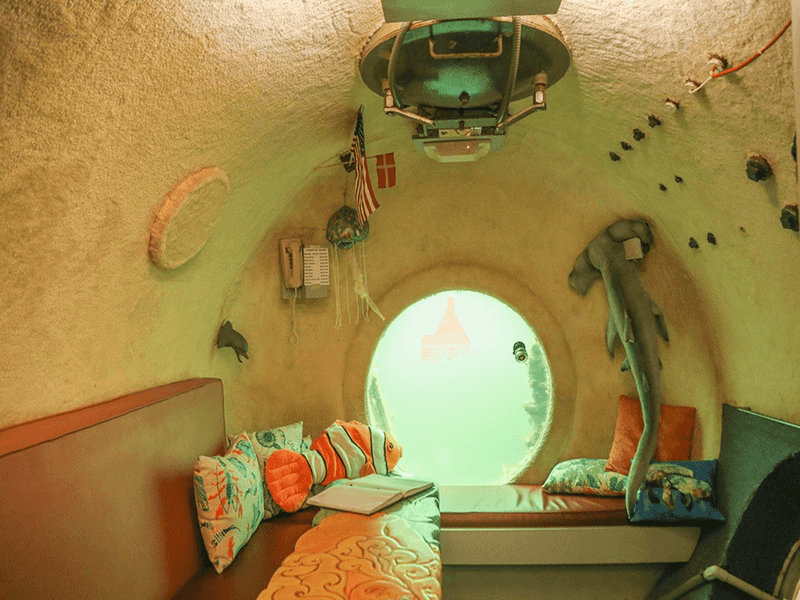 Jules' Undersea Lodge, USA