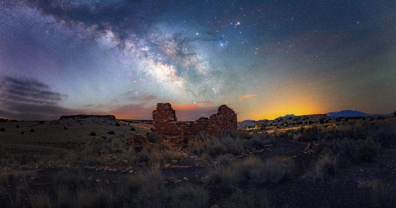 Ideal Natural Conditions for Stargazing