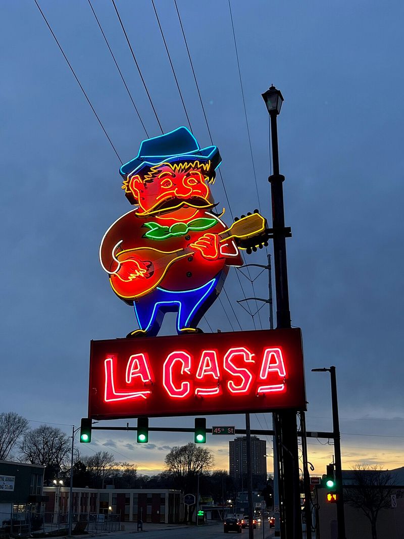 La Casa Pizzaria – Omaha, Nebraska