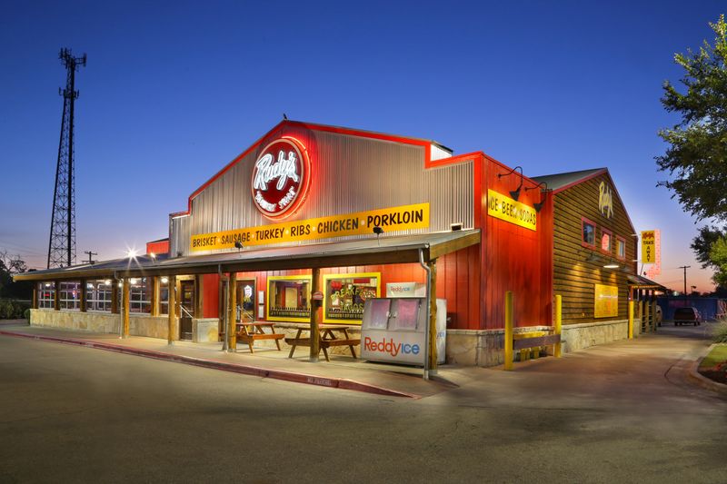 Rudy’s Country Store & Bar‑B‑Q