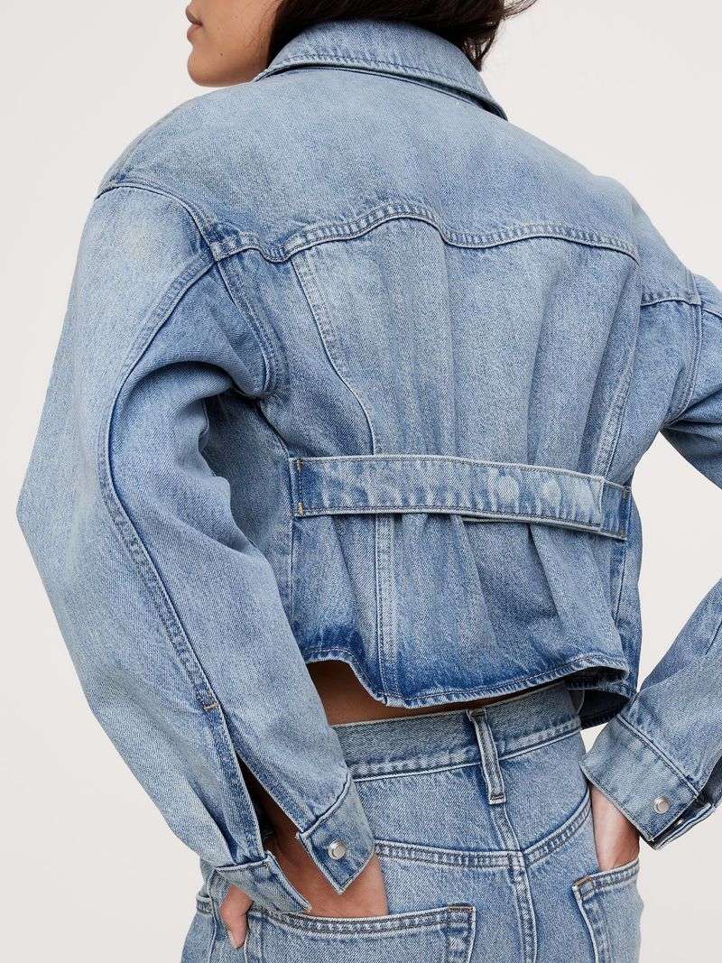 Gap Jean Jacket (with hidden inner pockets)