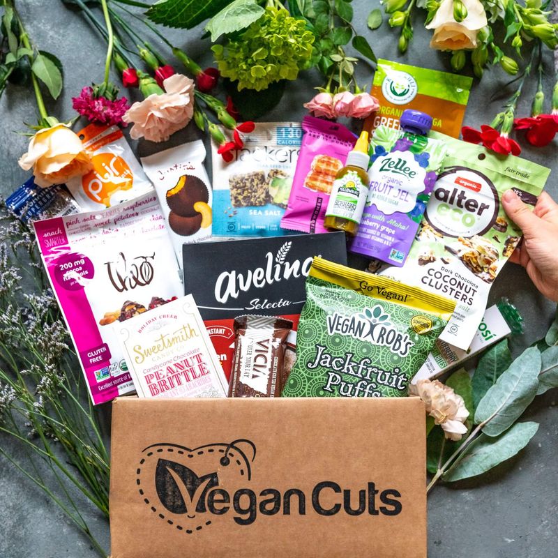 Vegancuts Plant-Powered Package
