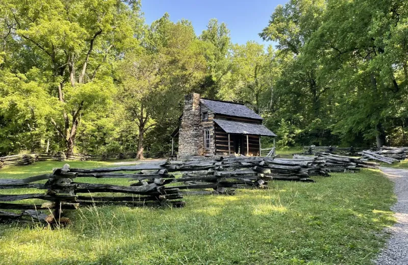 John Oliver Cabin Walk (0.3 miles roundtrip)