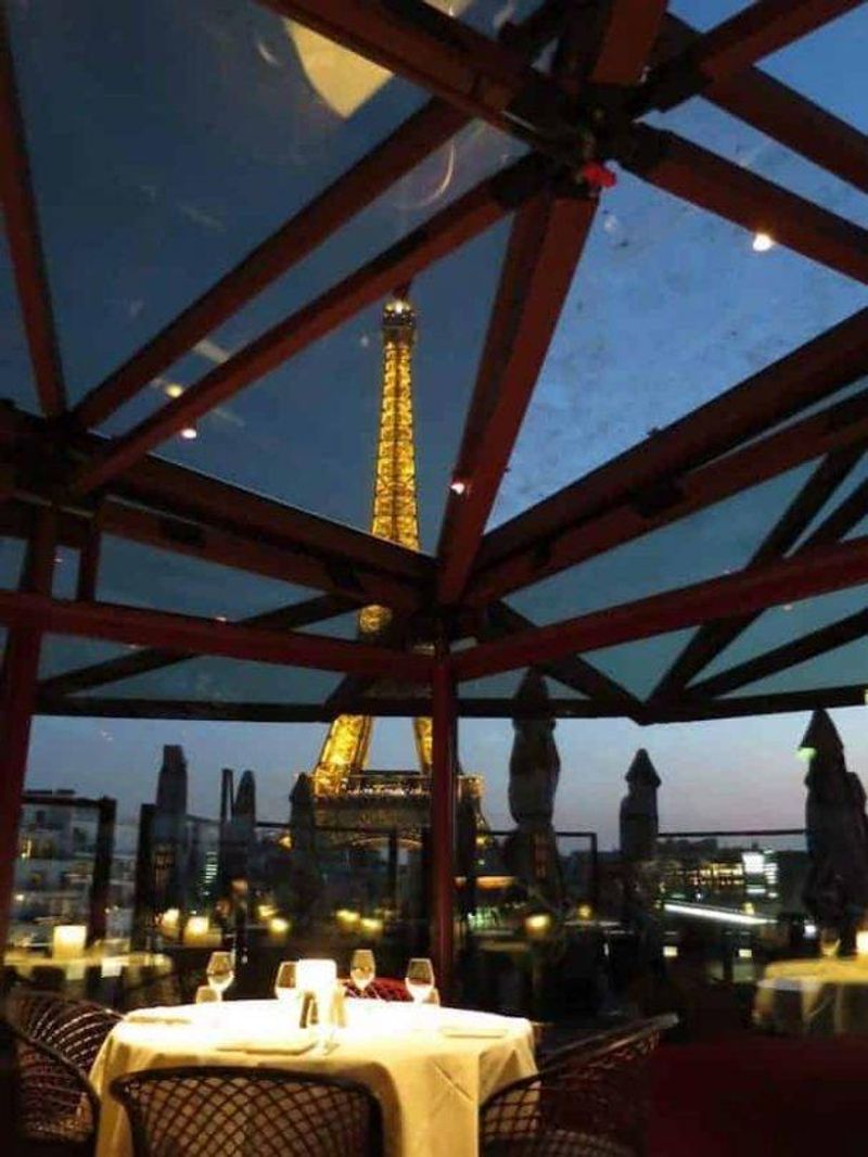Les Ombres — Paris, France