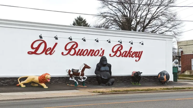 Del Buono’s Bakery