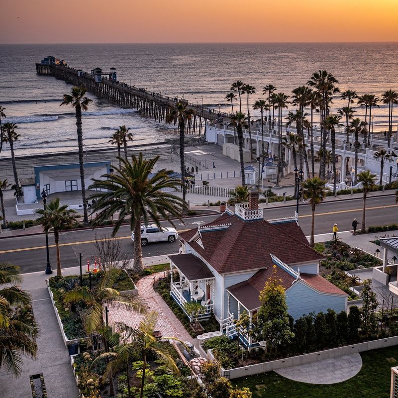 Oceanside Pier + Top Gun House (High-Pie)