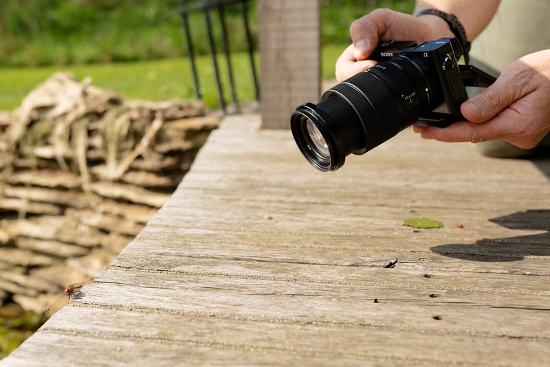 Sony 18-135mm f/3.5-5.6 OSS