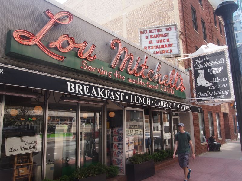 Lou Mitchell's - The West Loop Legend