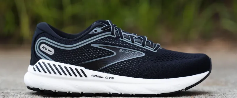 Brooks Ariel GTS 23: Cloud-Like Cushioning