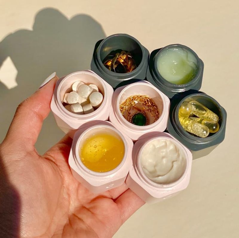Cadence Magnetic Capsules (for toiletries & skincare)