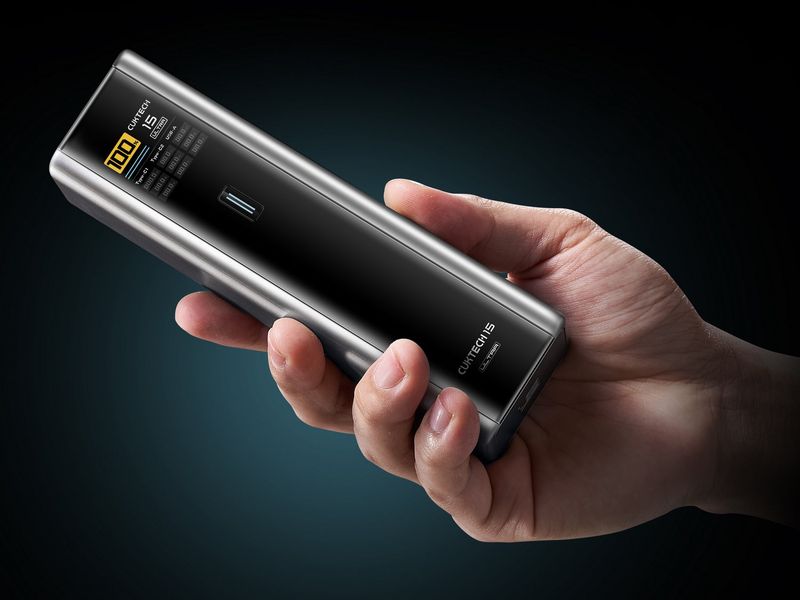 Cuktech 15 Ultra (20,000 mAh, 210 W across 3 ports)