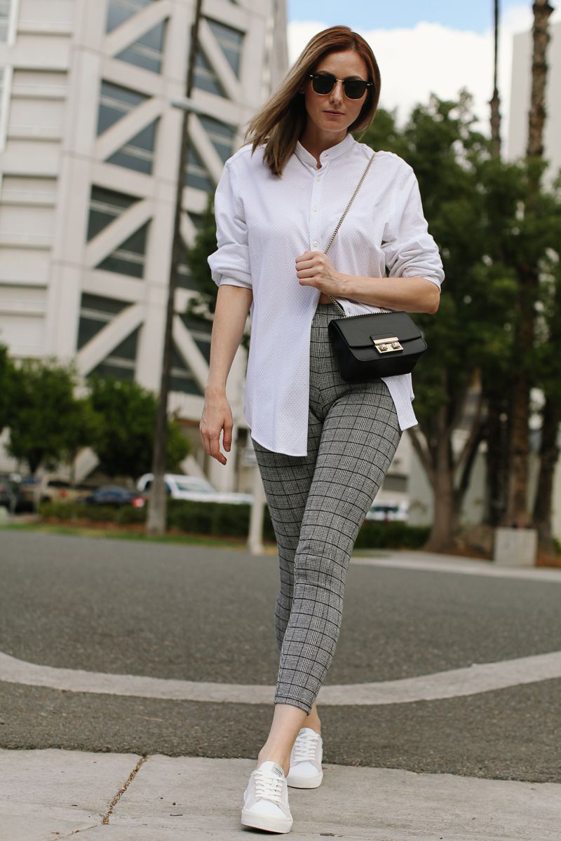 Leggings with an Oversized Button-Up