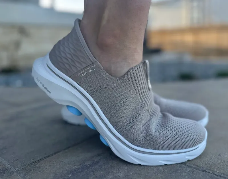 Skechers Go Walk Hands-Free Slip-Ins
