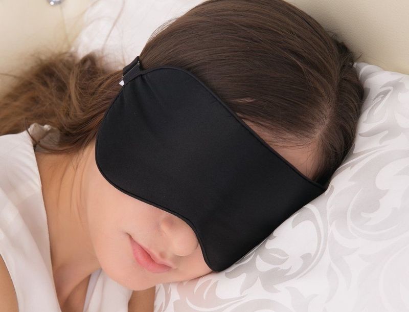 Alaska Bear Natural Silk Sleep Mask