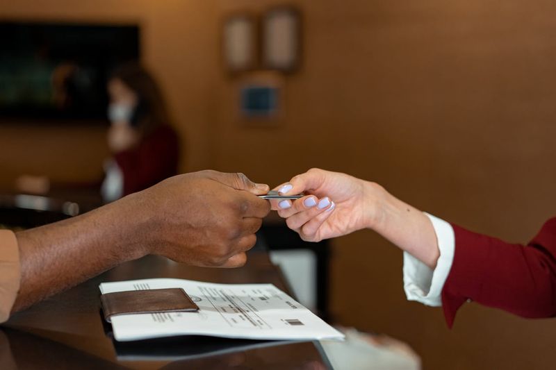 Beat Junk Fee Surprises in Lodging