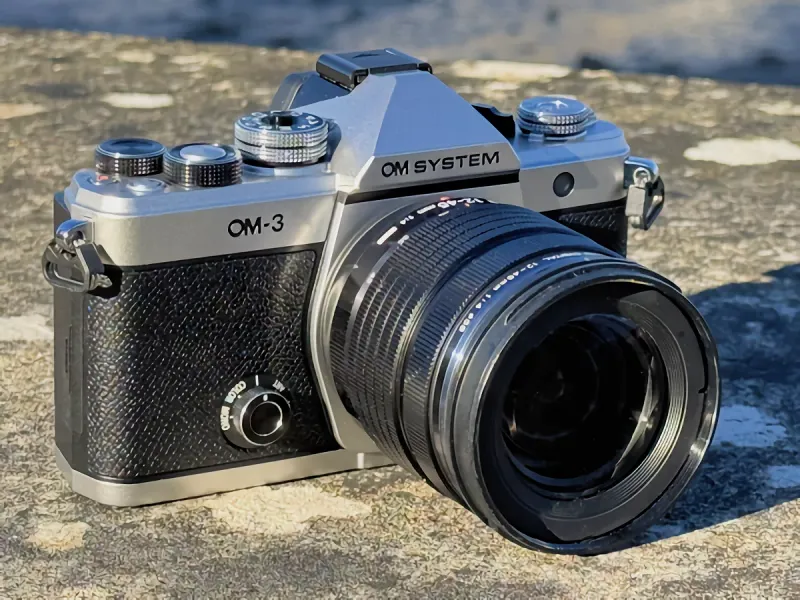 OM System OM-3: Expedition-Ready Excellence