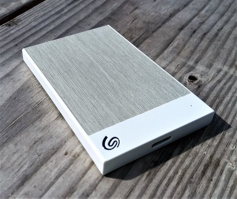 Seagate Ultra Touch Portable HDD