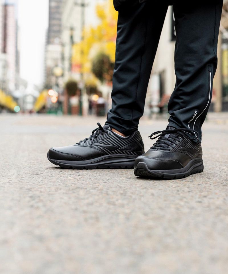 Brooks Addiction Walker: All-Weather Reliability