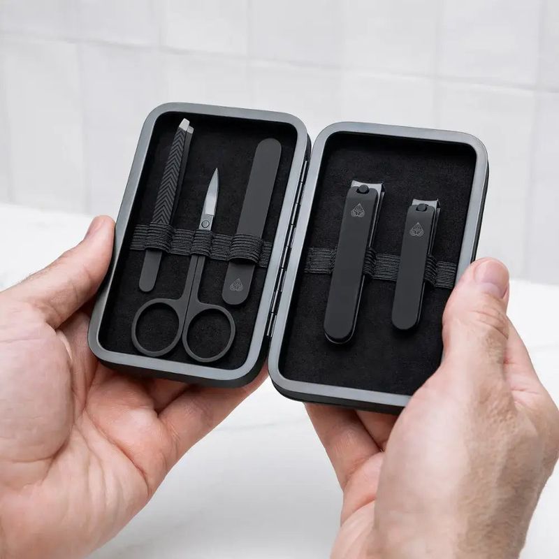 Nail Kit Basics