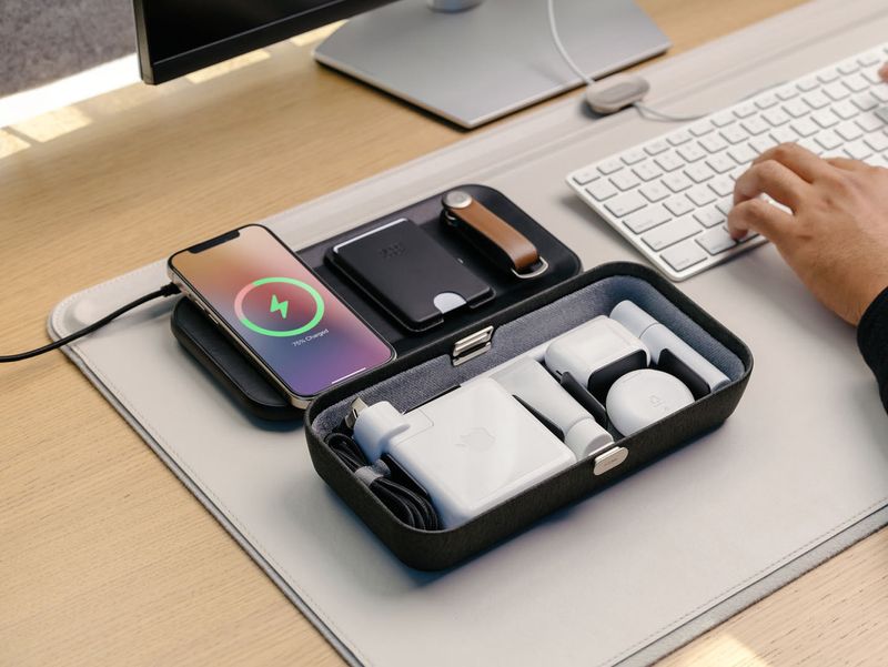 Orbitkey Nest v2 (Desk-to-Go with Charger)