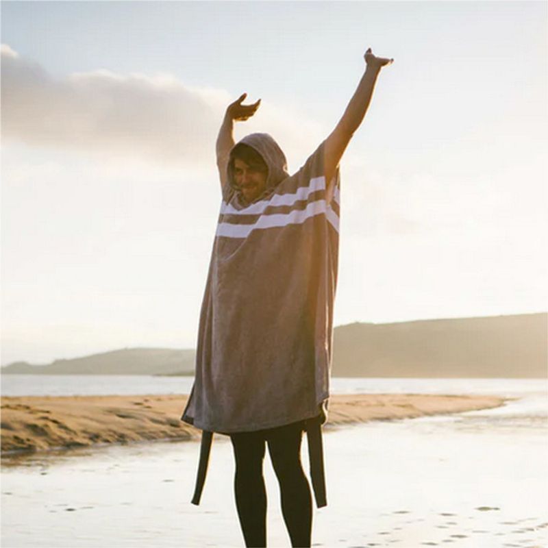 Northcore Beach Basha Changing Robe