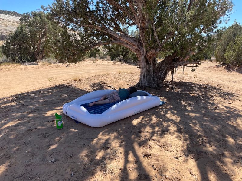 hiccapop Inflatable Toddler Travel Bed