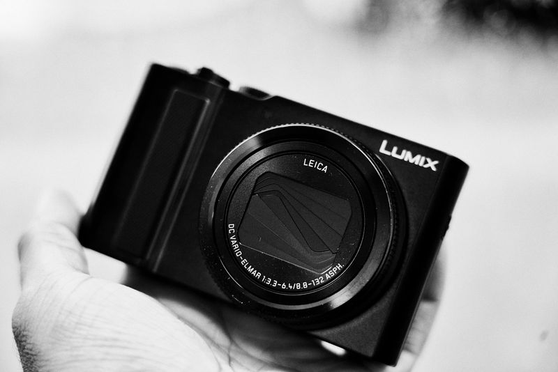 Panasonic Lumix ZS200