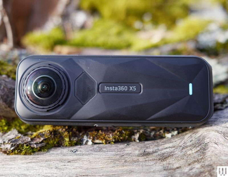 Insta360 X5