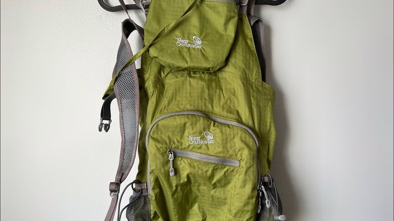 Outlander Waterproof Hiking Backpack (25 L approx.)