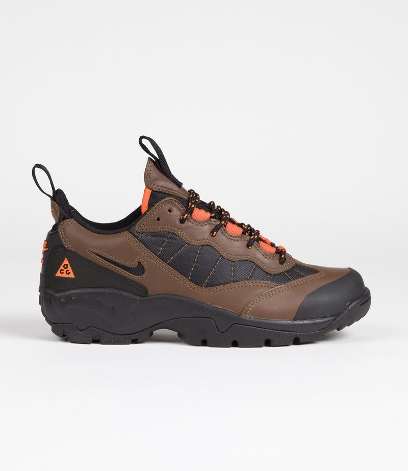 Nike ACG Air Mada