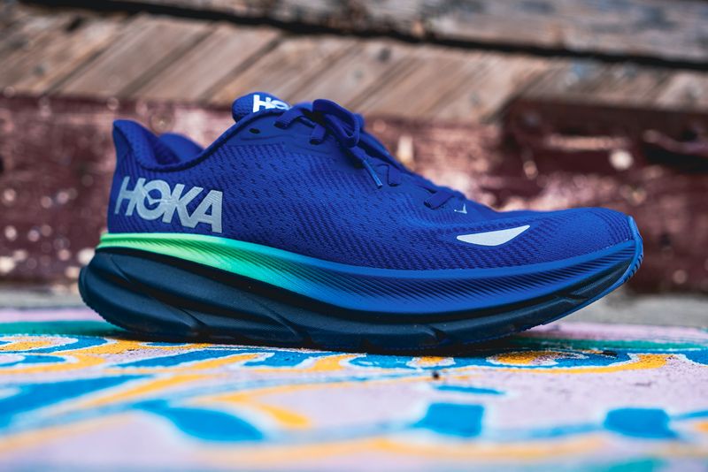 Hoka Clifton 9 GTX — All-weather walking & easy runs
