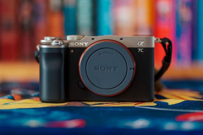 Sony A7C R
