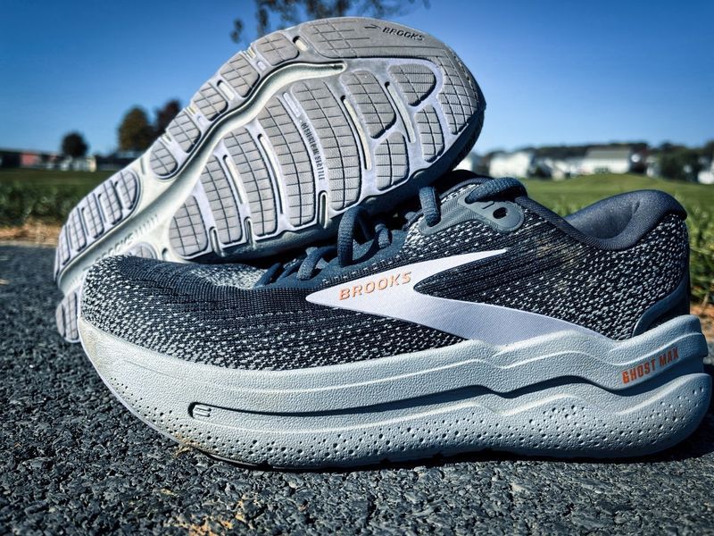 Brooks Ghost 16