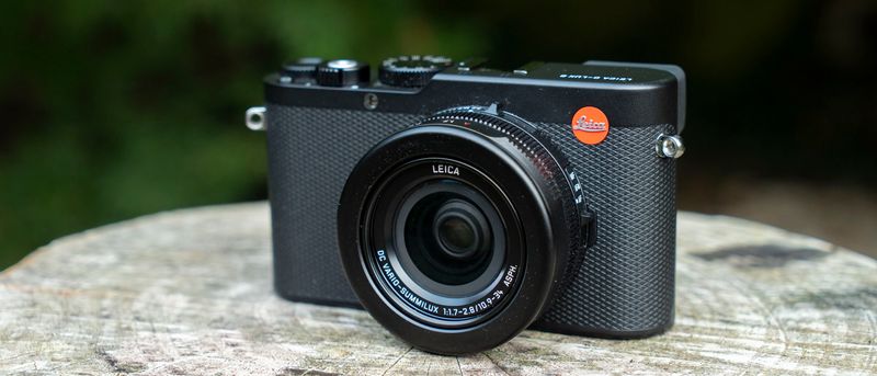 Leica D-Lux 8 — premium look, bigger sensor