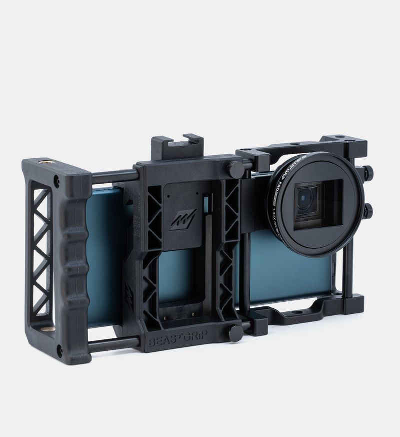 Beastgrip Pro Series 1.33× Anamorphic MK2
