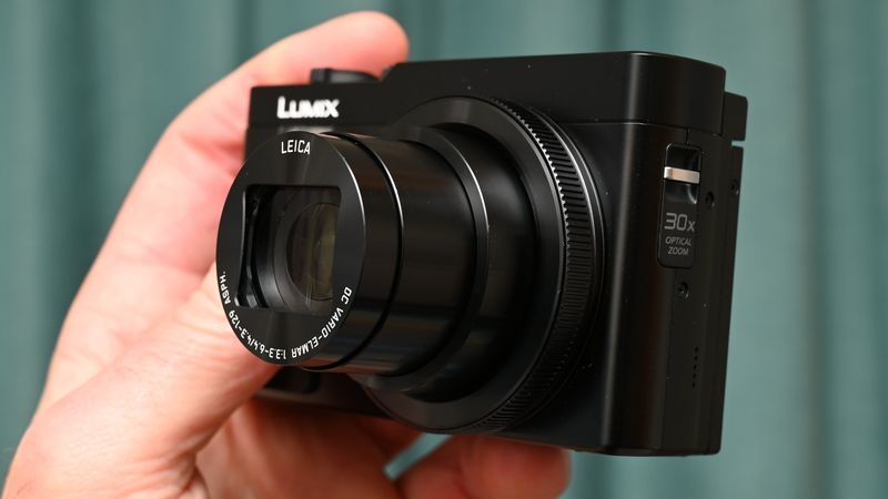Panasonic Lumix ZS99