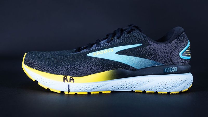 Brooks Ghost 16