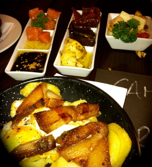 Tapas spread at Lonja de Tapas | 4 Days in Barcelona with Children | wetriotravel