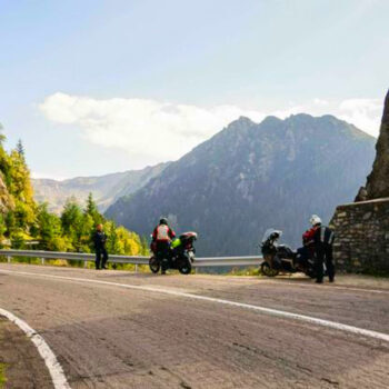 10 Best Bucket-List Motorcycle Road Trips Around the World (2025 Guide)