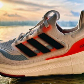 10 Best Cushioned Shoes for Men Who Travel Frequently