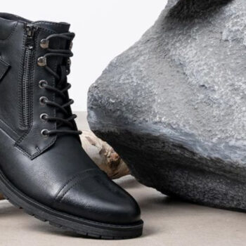 10 Best Lightweight Travel Boots for Men in November 2025