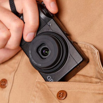 10 Best Lightweight Travel Cameras Under 600g in November 2025