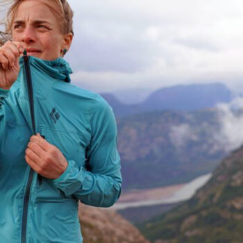 10 Best Men's Windbreakers for Travel in October 2025