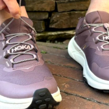 10 Most Comfortable Walking Shoes for Women Traveling This Fall 2025