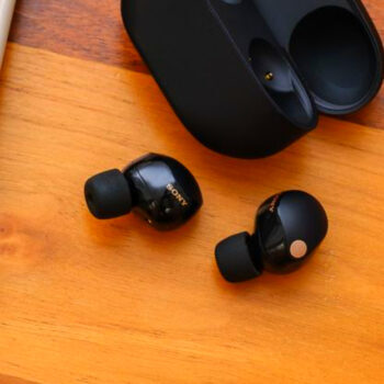 10 Viral Travel Devices That Actually Deserve the Hype