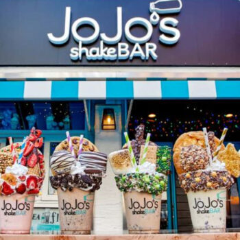 10 dessert counters in Chicago that stay open late